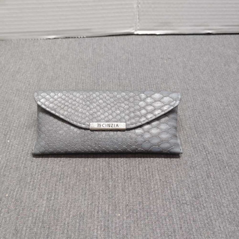 Cinzia Snakeskin Eyeglass Case Gray Hard Shell w Cleaning Cloth